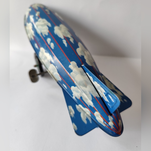 Vintage Schylling Stealth Zeppelin Tin Wind Up Toy - Picture 3 of 11